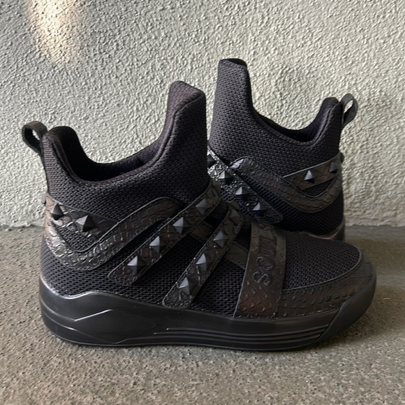 SKYTRACK Mesh Knit High Rivet Leather Black Sneakers SZ EU 40 - Picture 8 of 11